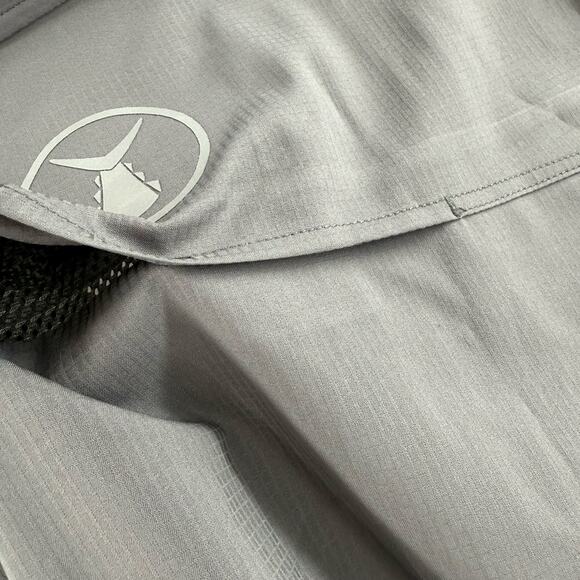 TUNA SKIN Ahi One Polo Women's SZ Medium NWT Snap Front Short Sleeve Aquatic - Picture 8 of 11